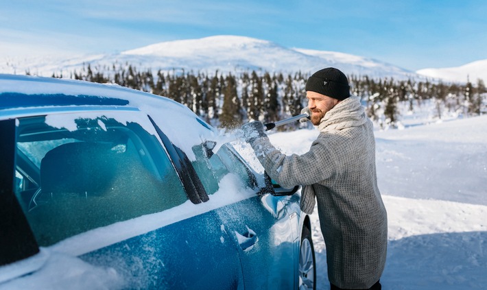 image 1 167 - Der Umwelt zuliebe: Eiskratzer und Schneebesen aus Recyclingmaterial für die nachhaltige Autopflege im Winter